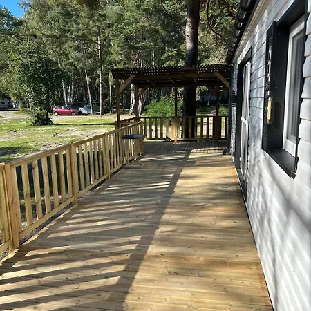 Дом отдыха Glamping - Nowa Lokalizacja - Camp - Z Prywatnym Jacuzzi Хель